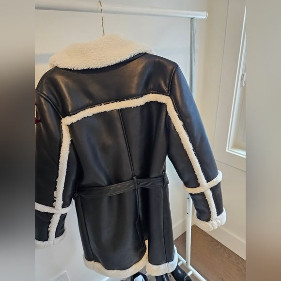 Super Cozy & Warm Faux Leather Trench Coat - Picture 2 of 5